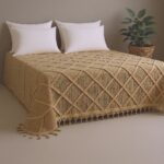 კრემისფერი პიკე